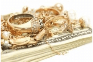 Un achat d’or versus des bijoux en or